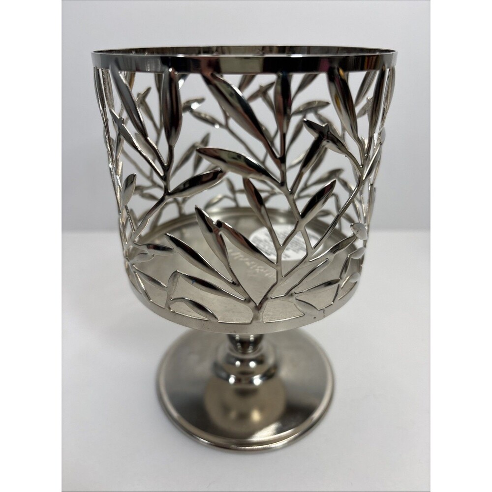 Bath & Body Works Vine Leaf Pattern Silver 3-Wick Pedestal 14.5 oz Candle Holder - Picture 4 of 9